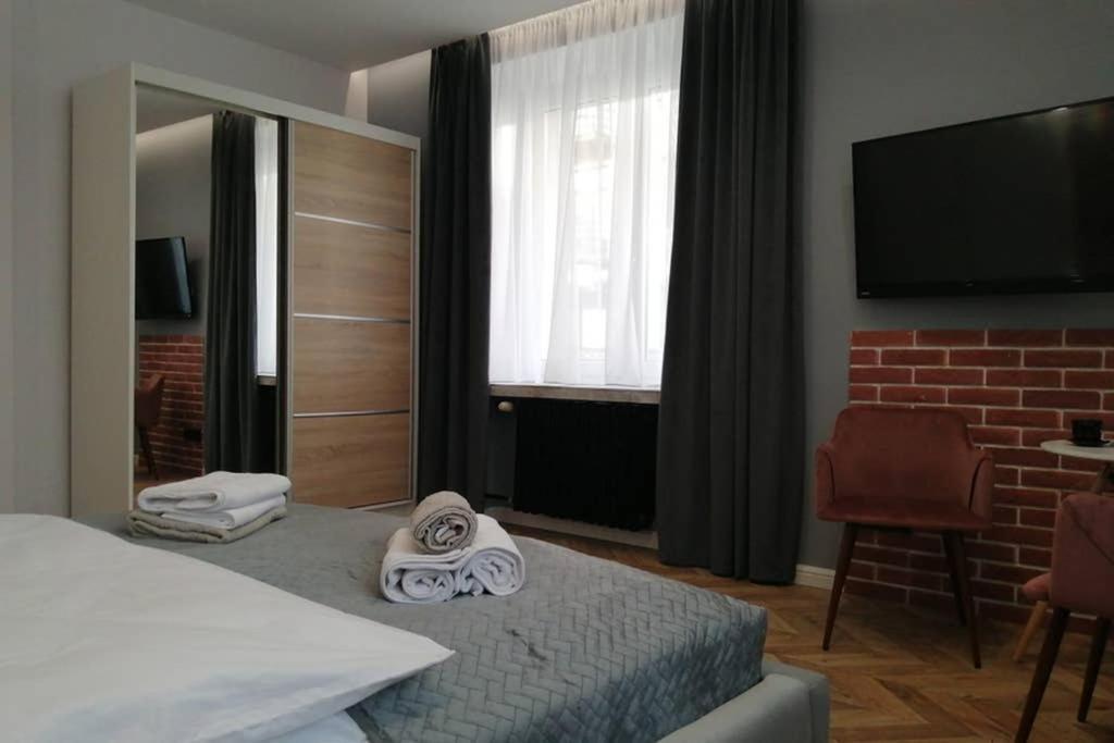 Apartament Lucy - Scisle Centrum Czestochowy Częstochowa Buitenkant foto