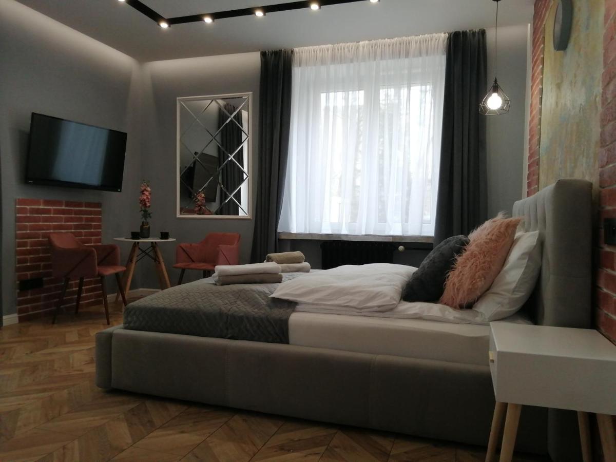 Apartament Lucy - Scisle Centrum Czestochowy Częstochowa Buitenkant foto