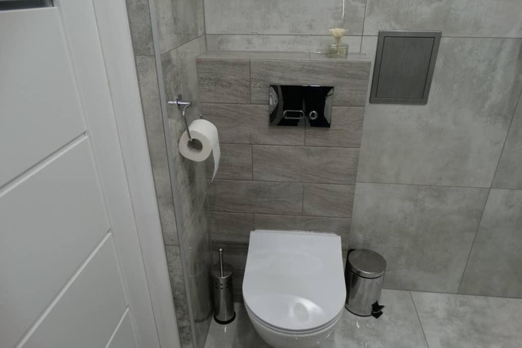 Apartament Lucy - Scisle Centrum Czestochowy Częstochowa Buitenkant foto