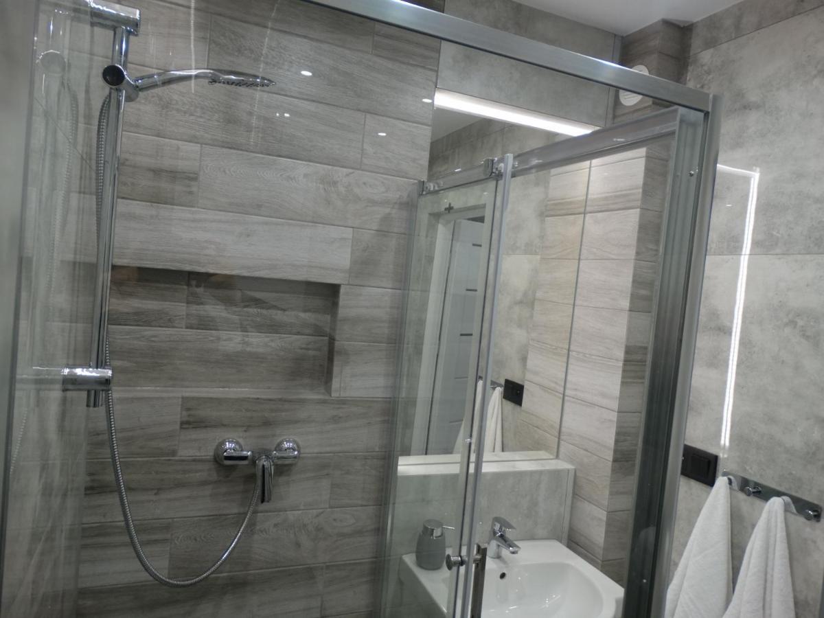 Apartament Lucy - Scisle Centrum Czestochowy Częstochowa Buitenkant foto